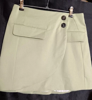 Bershka size M mini skirt bnwt - Image 1 of 4