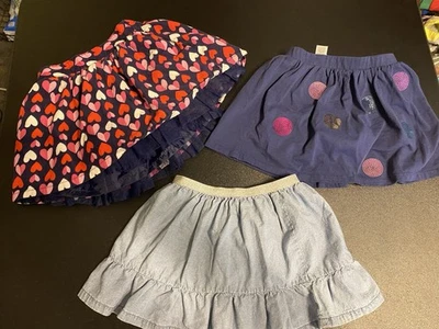 Lote faldas niñas talla 5 Carter’s & Gymboree Foto 1 de 4