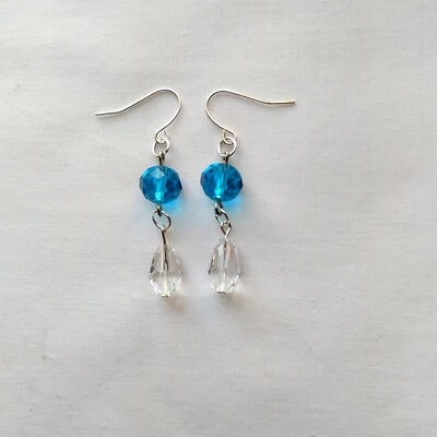 Pendientes colgantes hechos a mano de cristal azul aguamarina tono plata gancho boho informales Foto 1 de 4