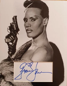 GRACE JONES Signed 14x11 Photo Display A VIEW TO A KILL COA - Picture 1 of 1