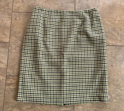 Vintage Talbots Petites 14 Wool Blend Green Houndstooth Pencil Skirt USA Lined - Image 1 of 4