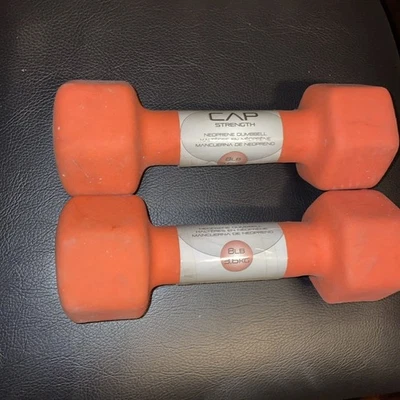 2 CAP 8lbs Neoprene Hex Coated Dumbbells - - Image 1 of 2