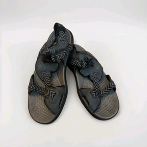 Keen Maupin Sandals Mens 10 Black Gray Outdoor Strappy Hiking Gorpocore - Picture 1 of 7