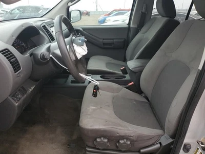 Pinza de freno de disco delantera derecha usada se adapta a: Nissan Xterra 2012 delantera desde 2/08 6 c Foto 1 de 4