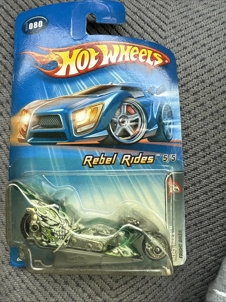 Bicicleta Hot Wheels Fright #080 HW 2005 Rebel Rides serie 5/5 verde G6817 diecast Foto 1 de 2