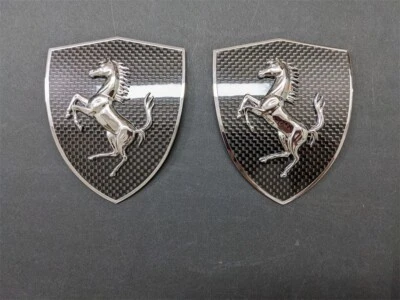 Комплект значков щиток крыла из углеродного волокна Ferrari GTC4 Lusso T - Изображение 1 из 2