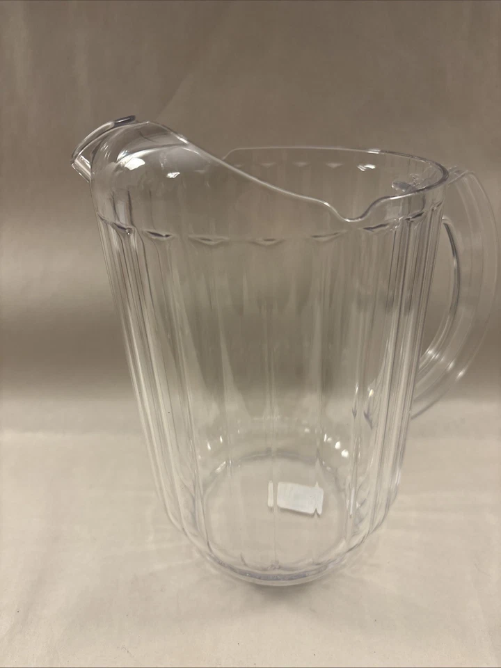 Cambro Camwear Pe600cw Clear 60 Oz. Economy Plastic Pitcher