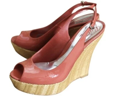 GUCCI CHAROL PLATAFORMA CUÑAS CORAL TALLA 7 NUEVO EN CAJA AUTÉNTICO Foto 1 de 4