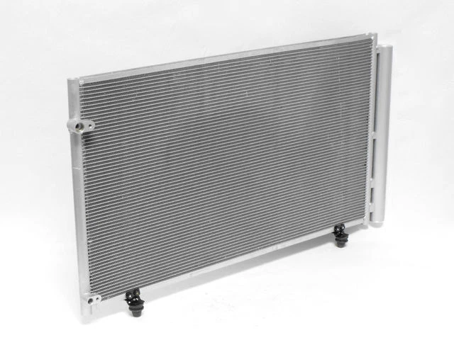 Condensador de aire acondicionado UAC 74TG88Y para Toyota Sienna 2011-2016 condensador flujo paralelo Foto 1 de 1