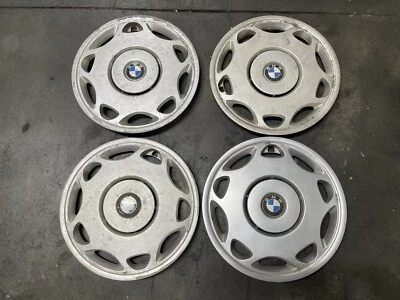 Juego Tapacubos BMW 318i 320i 325i 328i 1992-1997 15" OEM 36131180104 E36 Foto 1 de 4