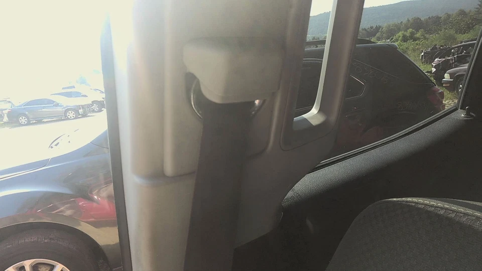 14 CHEVY SILVERADO 1500 Front Seat Belt - Image 1 of 1