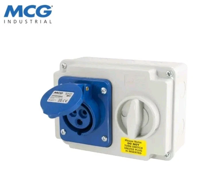 16Amp 3Pin IP44 Interlocked Switched Socket 240Volt Blue Waterproof 240v 2P+E - Image 1 of 1