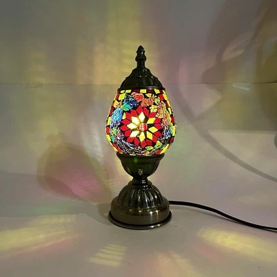 Mesa de escritorio turco marroquí estilo Tiffany hecha a mano de mosaico colorido noche de noche Foto 1 de 4