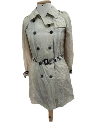 S13# trench chat Burberry beige for girl 14 y  (158 cm) hood is missing - Imagem 1 de 4