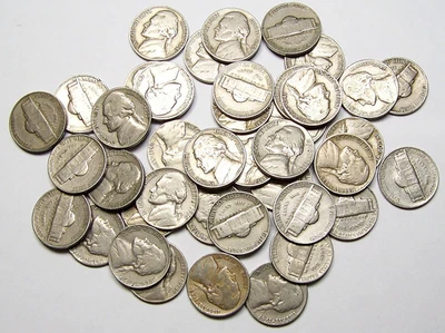 Lote de 40 monedas reales Jefferson Nickels algunas con marcas de ceca 1938-1955 Foto 1 de 4