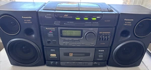 Panasonic S-XBS, RX-DS790, Lettore CD 3, Cassette Tape, AM/FM, testato e funzionante! - Foto 1 di 23