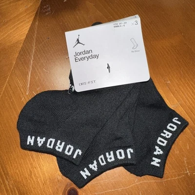 Calcetines Jordan Everyday Max negros para hombre talla pequeña Dx9656 Foto 1 de 4