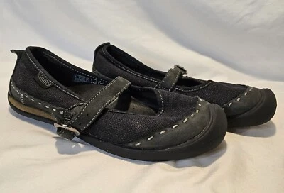 KEEN Lona y Cuero Cosido Mary Janes Negro y Verde Oscuro Mujer Talla 5 (C24-22) Foto 1 de 4