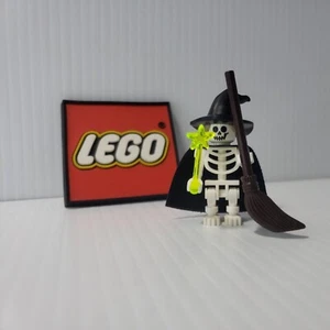 LEGO SKELETON BRUJA Espeluznante Halloween Minifigura Varita Escoba NUEVO - Imagen 1 de 2