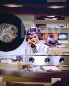 UFO (TV) Gabrielle Drake 10x8 Photo - Imagen 1 de 1