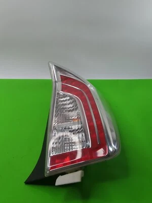 Luz trasera derecha Toyota Prius 2012 2013 2014 2015 Foto 1 de 4