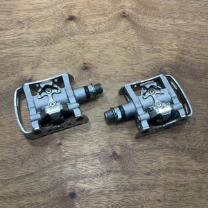 Shimano SPD Clipless Pedals PD-M324 Mountain Bike Touring Bike Flat/Clipless - Picture 1 of 10