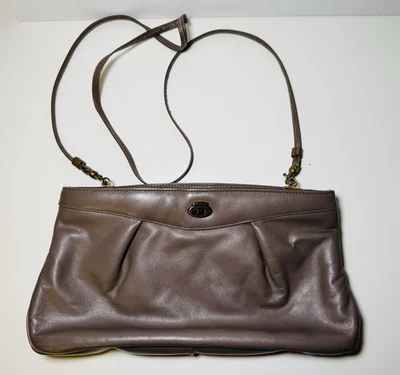 Vintage Etienne Aigner Original Handcrafted Shoulder Bag Small - Imagem 1 de 4