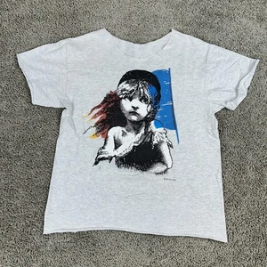 Camisa De Colección Les Miserables Para Hombre Gris Mediano 1986 Broadway Gráfico Recortado Años 80 - Imagen 1 de 11