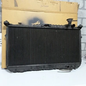 old stock Honda Acura Integra radiator 86-89 #19010pg6003 - Afbeelding 1 van 8