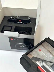 Leica M11 60,3 megapixel fotocamera digitale a telemetro, nero - Foto 1 di 15