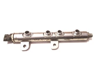 9713 JAGUAR XJ X351 3.0 2011 ПРАВАЯ НАПРАВЛЯЮЩАЯ ВПРЫСКА ТОПЛИВА 9X2Q9D280FA / 0445216030 - Изображение 1 из 4