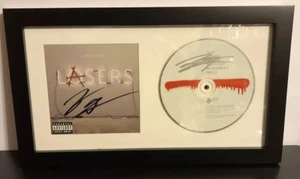 "Lupe Fiasco Autógrafo ""Láseres"" Pantalla de CD ¡con Prueba! - Imagen 1 de 5