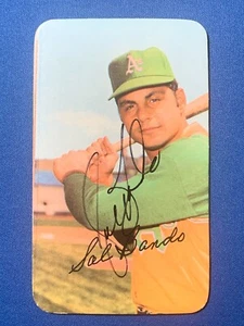 SAL BANDO SIGNIERT 1971 TOPPS SUPER KARTE #57 DREI x WS CHAMP OAKLAND A'S PSA DNA - Bild 1 von 3