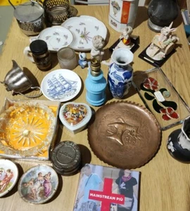 Lotto oggettistica vintage ceramica  mercato porcellana varie vaso statuina  - Foto 1 di 11