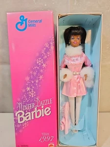 Barbie-Afroamericana 1997 "Winter Dazzle" General Mills/Mattel NRFB - Imagen 1 de 8