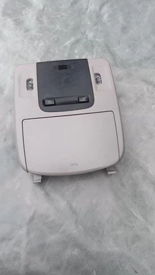 Toyota Camry 2018-2020 consola superior gris domo luz mapa lámpara de lectura OEM Foto 1 de 4