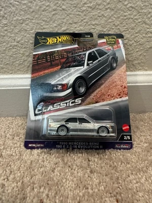 Mercedes-Benz 190 E 2,5-16 Evolution II Hot Wheels 2024 Modern Classic 1990 Foto 1 de 3