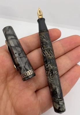 Caneta-tinteiro rara WAHL EVERSHARP DORIC VINTAGE NÚMERO 3 NOVA NA CAIXA 14K - Imagem 1 de 4