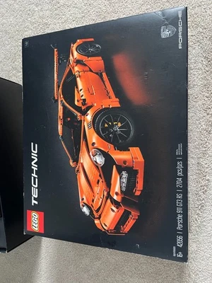 LEGO TECHNIC: Porsche 911 GT3 RS (42056) Foto 1 de 4