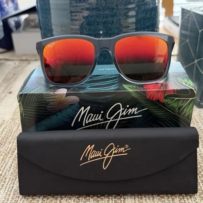 Maui Jim Pehu Translucent Matte Grey Polarizedplus2 Hawaii Lava Sunglasses - Image 1 of 4