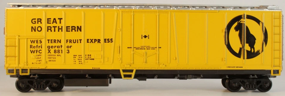 S242 HO Athearn Kit 1634 50' OB Reefer Great Northern 8813