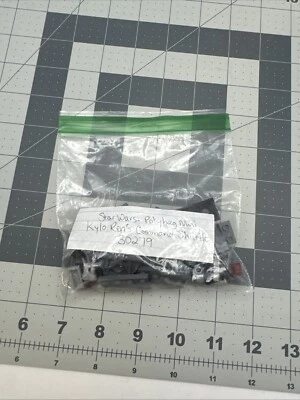 LEGO Star Wars Kylo Ren's Command Shuttle 30279 - Complete - Image 1 of 3