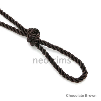 Cuerda retorcida cebada sedosa torcida cuerda satinada 6 mm de grosor tubería de decoración 3 capas Foto 1 de 4