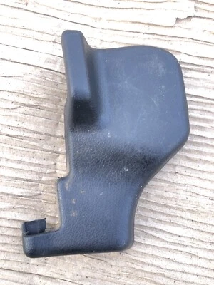Cubierta de adorno de pista derecha para asiento Subaru Legacy & Outback 1995 1996 1998 1999 Foto 1 de 3
