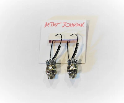 Висячие серьги Betsey Johnson с французским крючком и черепом и короной «Rockin Riches» - Изображение 1 из 4
