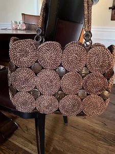 TOMMY  BAHAMA RATAN/WOOD PURSE~ UNIQUE NWOT - Picture 1 of 6