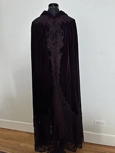 Vintage Rose Velveteen Hooded Long Opera Victorian Cloak Cape Purple Silk Lace - Picture 1 of 8