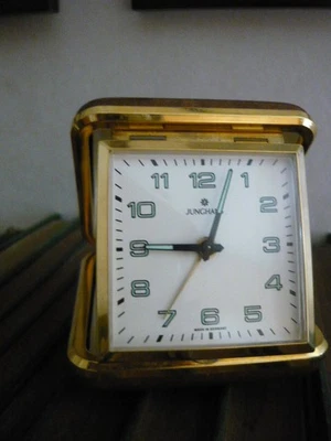 Junghans__Reisewecker__im Etui - Bild 1 von 4