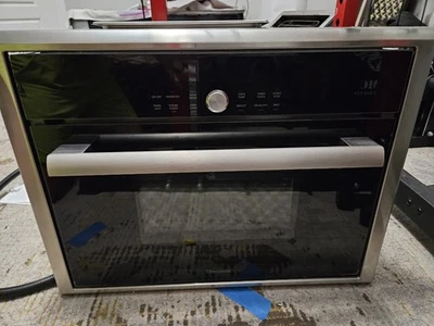 Thermador Masterpiece 24" 1.4 cu. ft BLK Single Steam Convection Oven MES301HS - Image 1 of 4