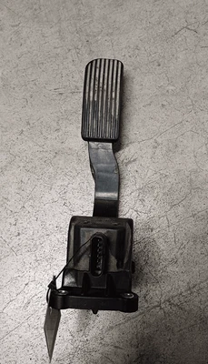 Pédale d'accélérateur  MERCEDES-BENZ SPRINTER 4a Serie. 3,5t 516 CDI 1d7188 - Photo 1/4